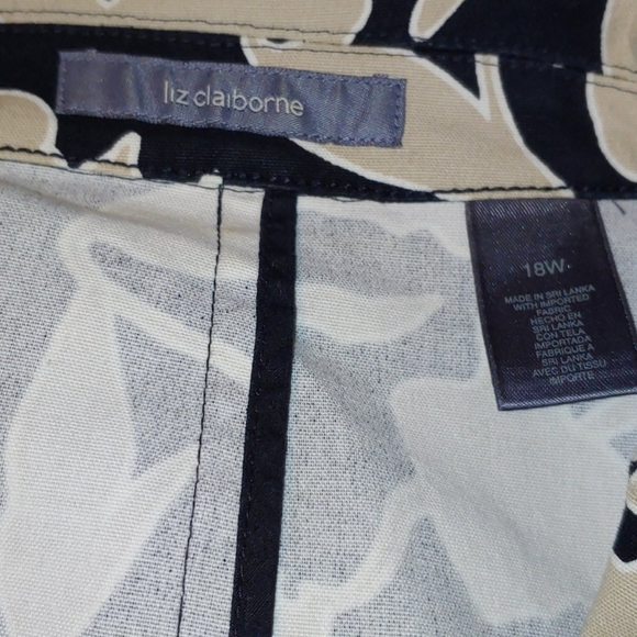 Liz Claiborne 18W lightweight Floral Print Jacket - Picture 5 of 7